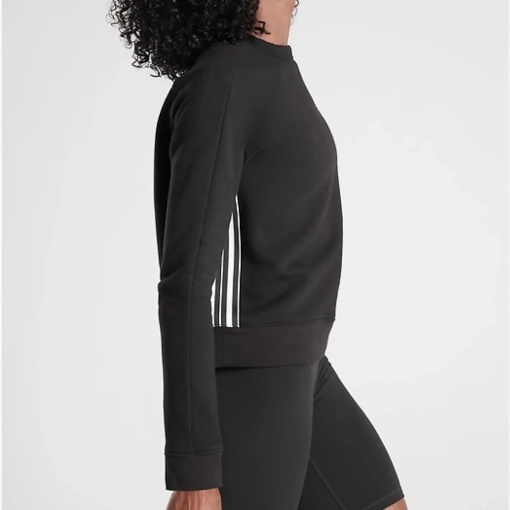 Athleta 24/7 Striped Crew Sweatshirt in Black and White Size Large Tall